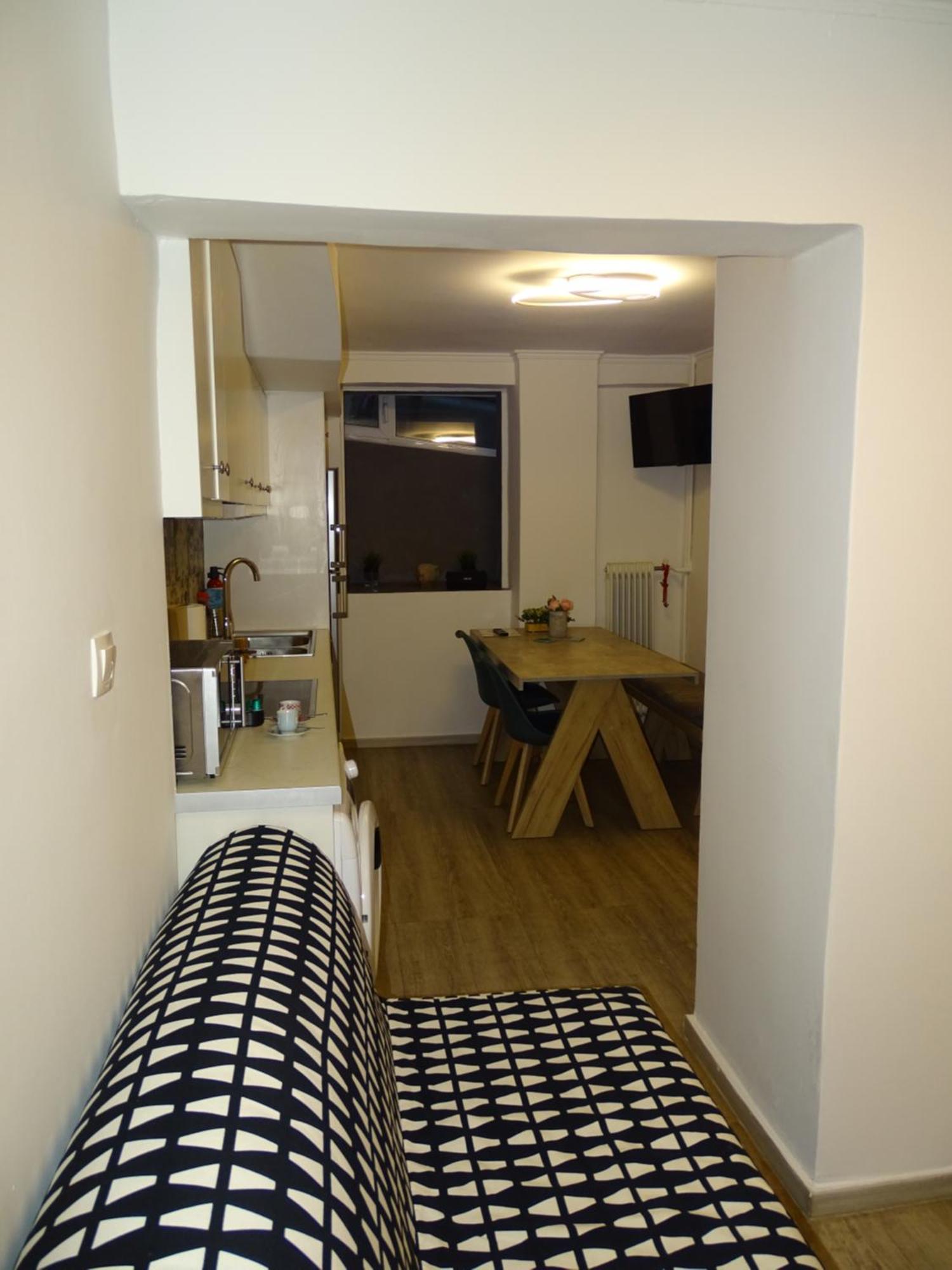 Stylish, Comfortable, Basement Loft-Like Apartment With Amenities Ateny Zewnętrze zdjęcie