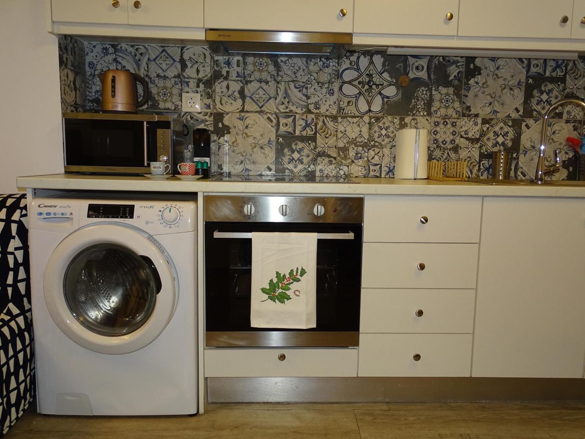 Stylish, Comfortable, Basement Loft-Like Apartment With Amenities Ateny Zewnętrze zdjęcie